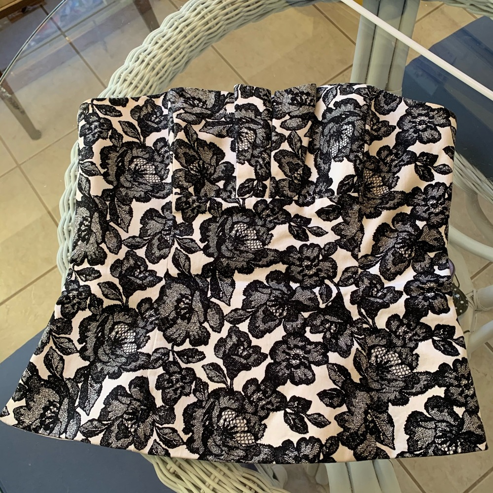 White House Black Market Strapless Bustier